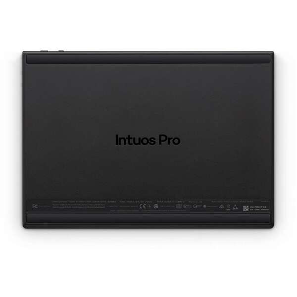 WACOM Intuos Pro pen tablet medium PTK670K0B