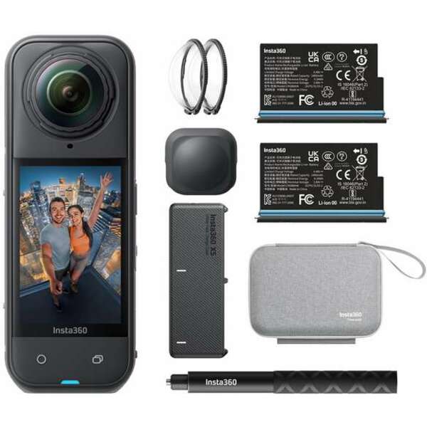INSTA360 X5 Essensial bundle