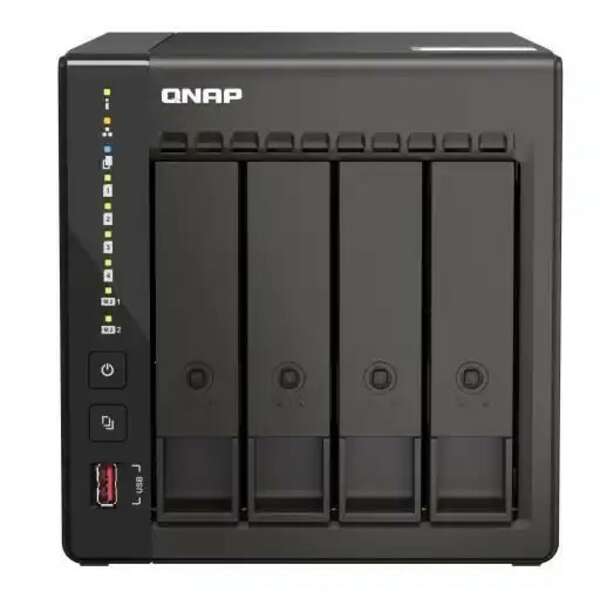 QNAP NAS TS-453E-8G