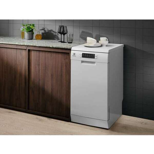 ELECTROLUX ESS42220SW