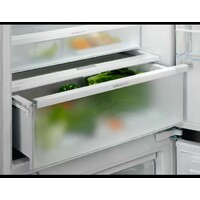 ELECTROLUX ENG7TE75S