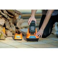 VILLAGER ZEN punjac 40V 2A